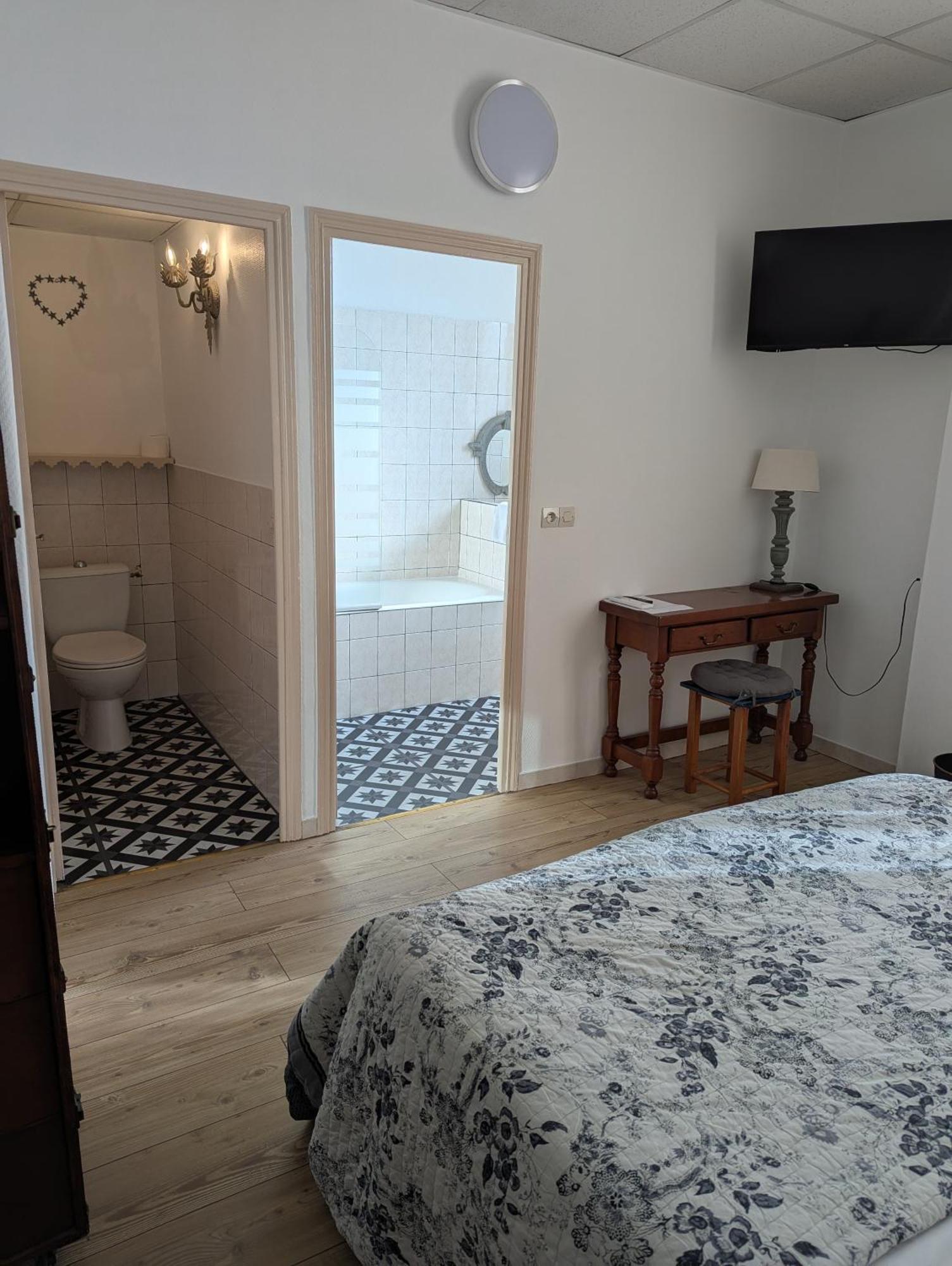Hotel Du Parc Montelimar Room photo